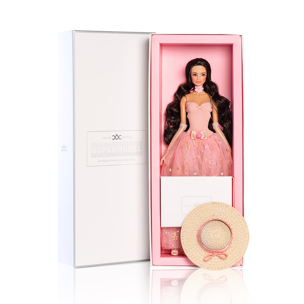 Elaganceism Collection Supermodel Doll Gift Set