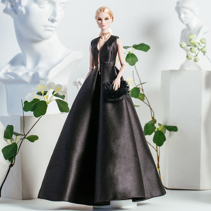 Black Elegant Collection Supermodel Doll Outfit