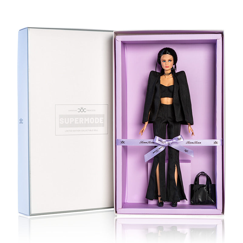 Black Attitude Collection Supermodel Doll Gift Set