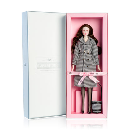 Salute the Classic Collection Supermodel Doll Gift Set