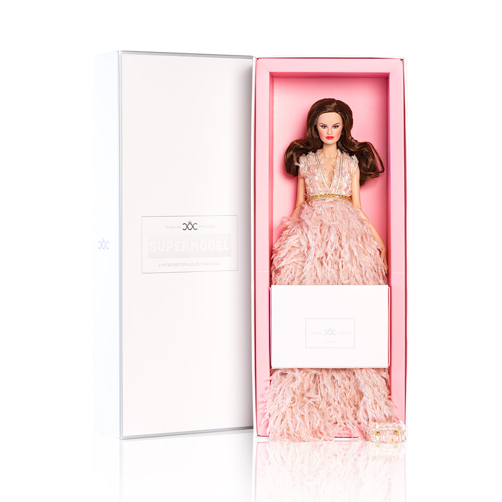 Elaganceism Collection Supermodel Doll Gift Set